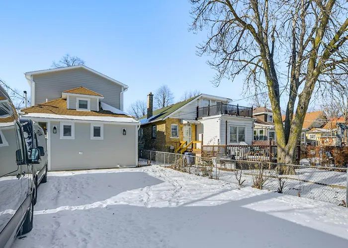 2 Mi To Northwestern: Updated W/ Game Room! *