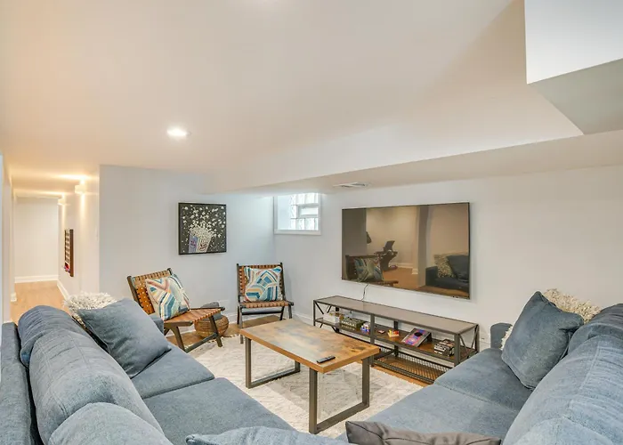 Casa de férias 2 Mi To Northwestern: Updated W/ Game Room! *